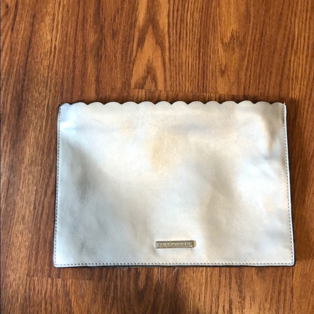 Women’s clutch